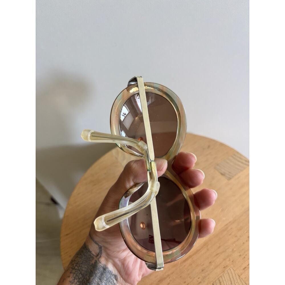 NOS Vintage (‘70s) Neostyle Sun-Art Sunglasses in Clear light blue with peach - Picture 6 of 8